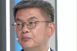 你怎么看？苏群：杨瀚森比较靠谱的顺位还是在二轮的1-15顺位